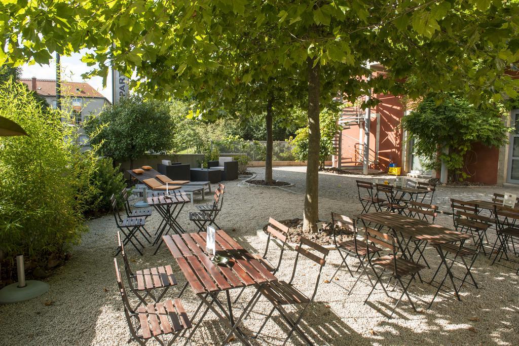 Hotel Des Capucins Le Puy-en-Velay Esterno foto