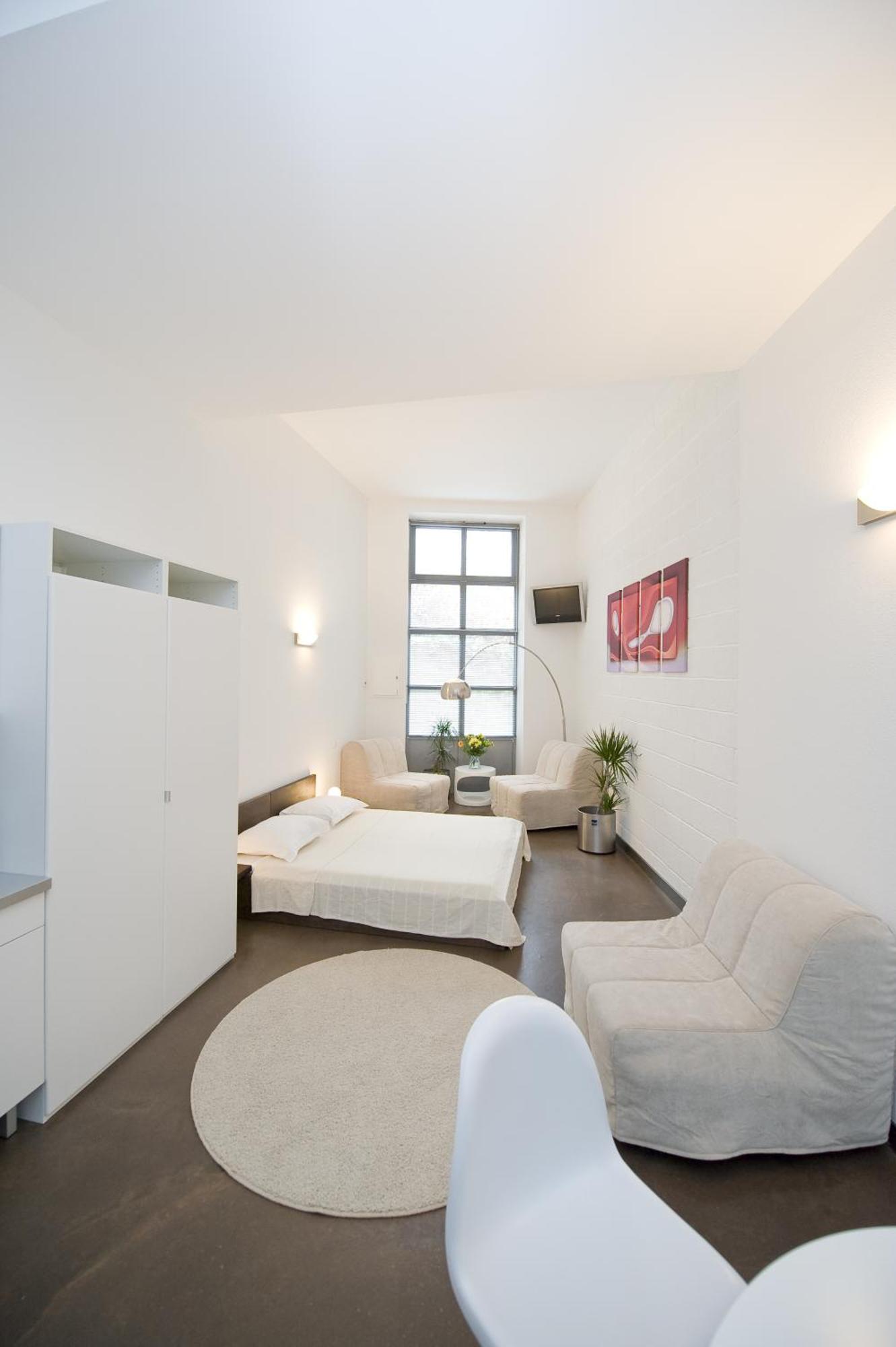 Hotel Des Capucins Le Puy-en-Velay Esterno foto